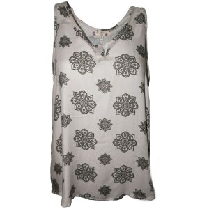 Hippie Rose Juniors Printed Split-Neck Top Green Natural Combo Small