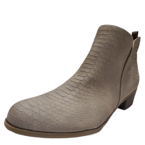 Indigo Rd Womens IrCandian Man-made bootie Affordable Designer Brands